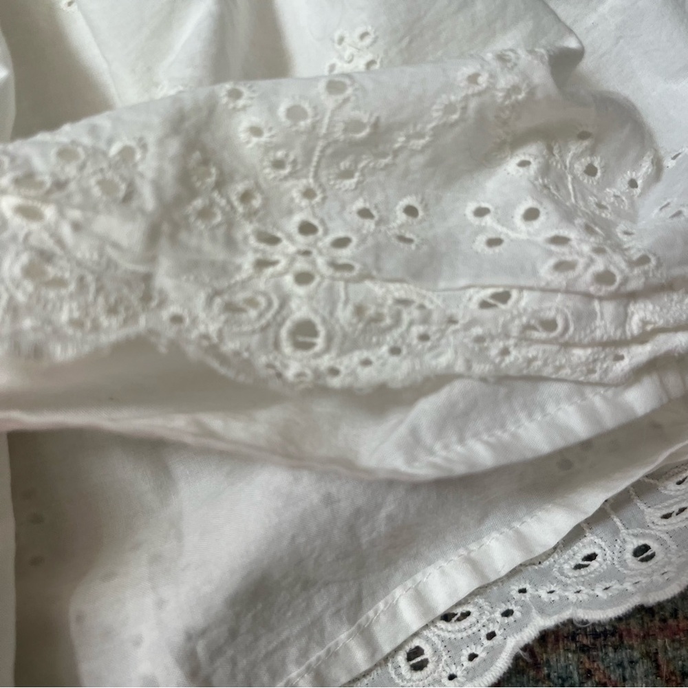 Oshkosh B’Gosh Girls Overall Jean White Cotton Eyelet Dress NWT Size 3T - Picture 6 of 8